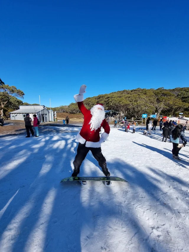 HO HO HO - it's that special weekend in July. Christmas in July complete with Santa, Roast Turkey Dinner, presents, Carolers and fun for the family. AND this year it will be a white Christmas. Don't miss out book in early. https://www.mountbawbaw.com.au/events/christmas-in-july/