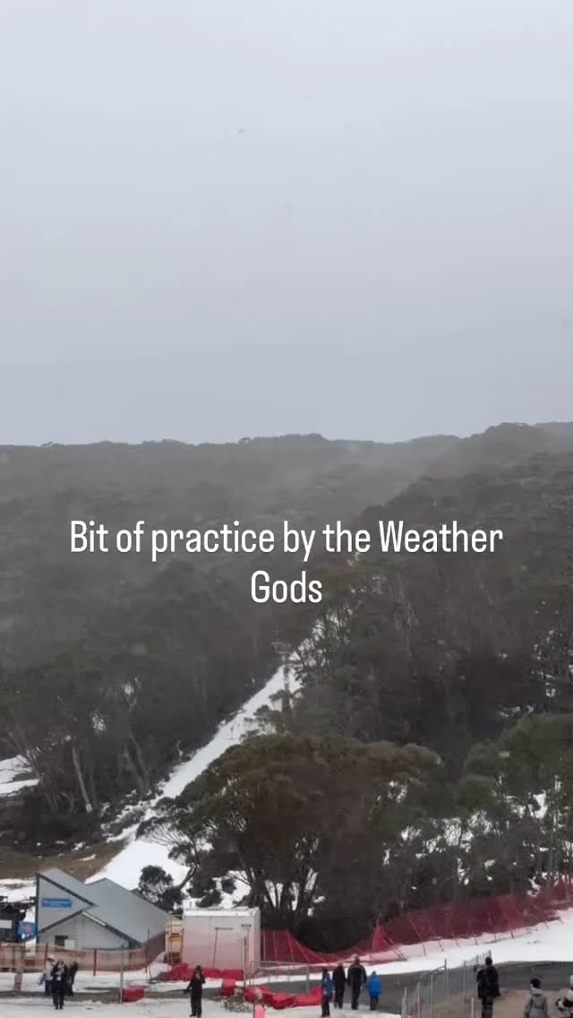 Big dump predicted for the weekend #alpineresortsvictoria #mtbawbaw #snowseason #snowingagain❄️